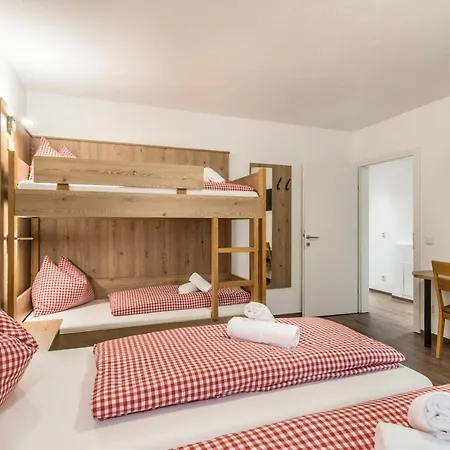 Berger Apartment *